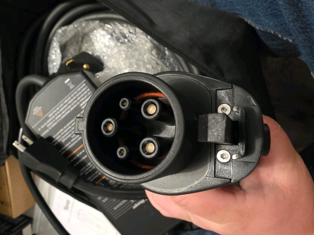 Tera Portable Ev Charger Po2