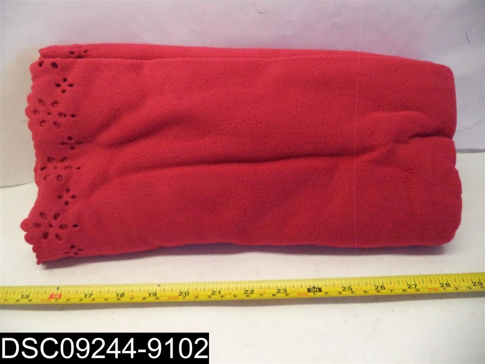 72065 RD Cuddle Cape in Red