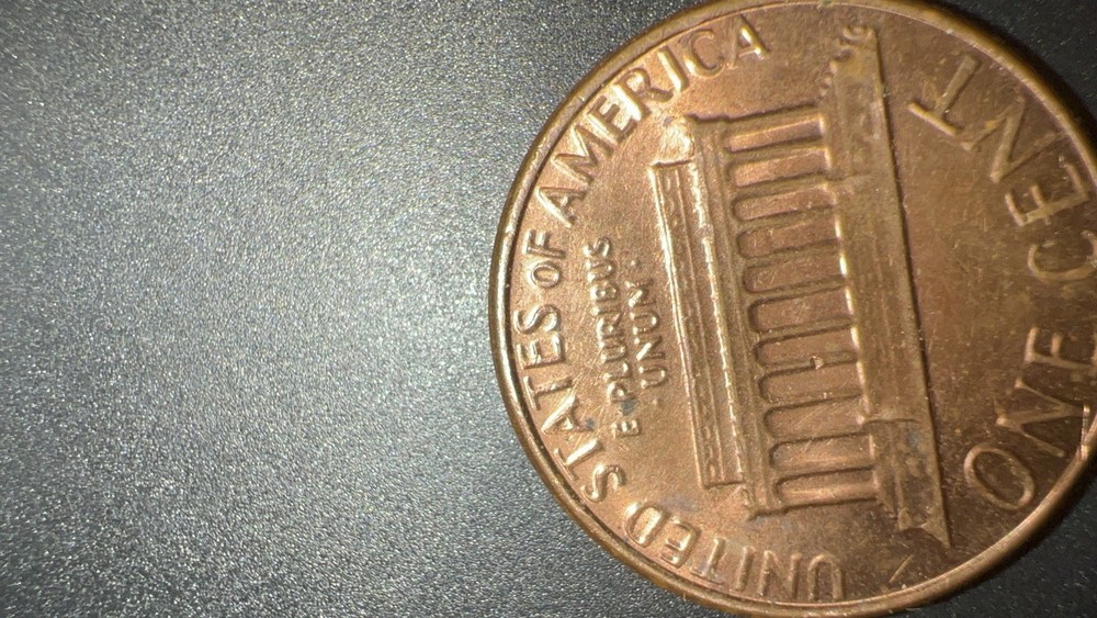 SMALL DATE 1982 no mint mark doubled die