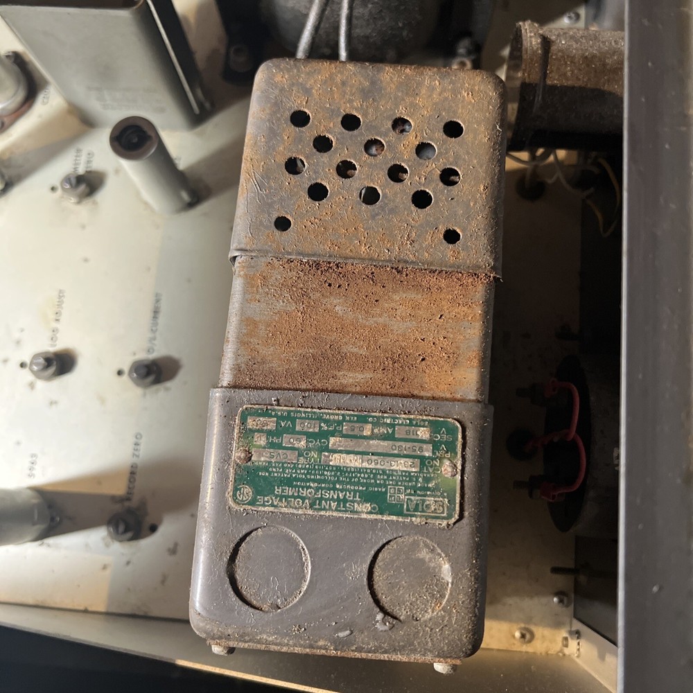 Varian Associates Leak Detector Model 975-0000