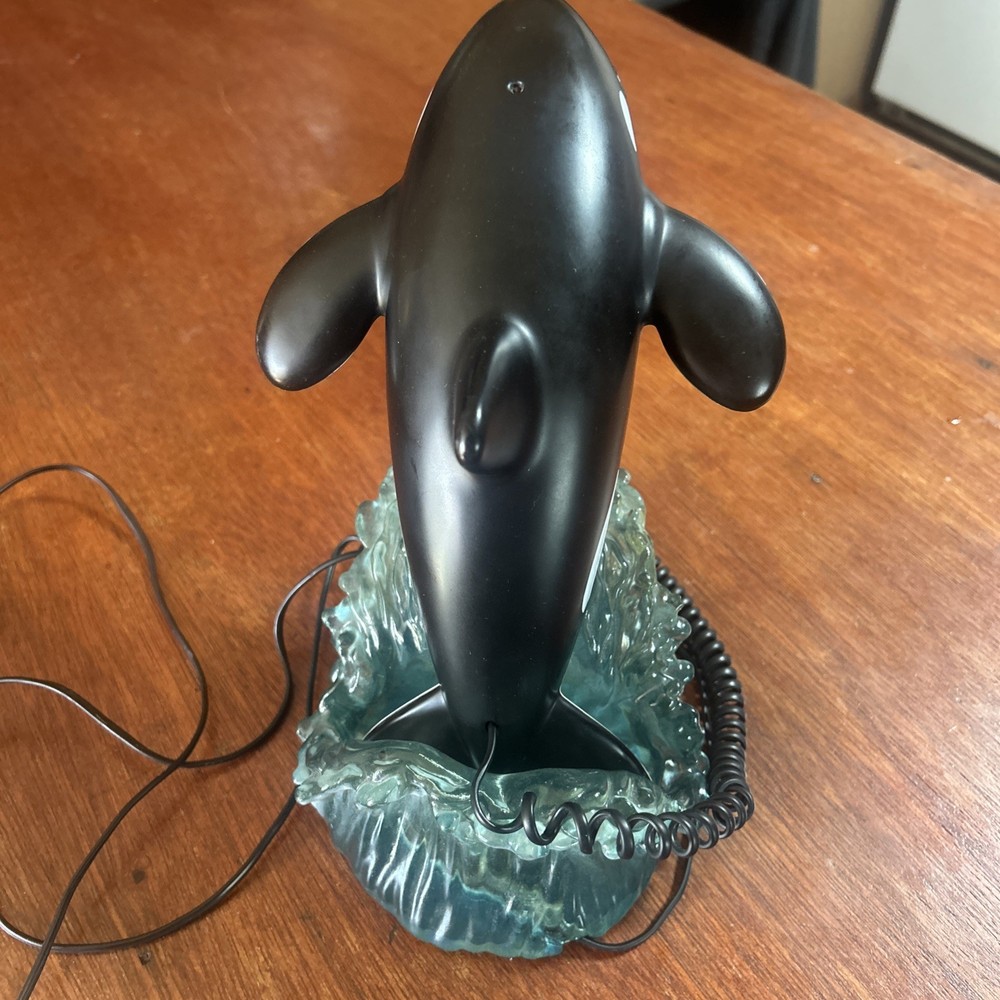 Orka Whale Phone