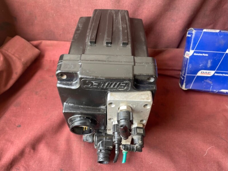 Daf LF 45 55 - ad blue dosing module 5273338