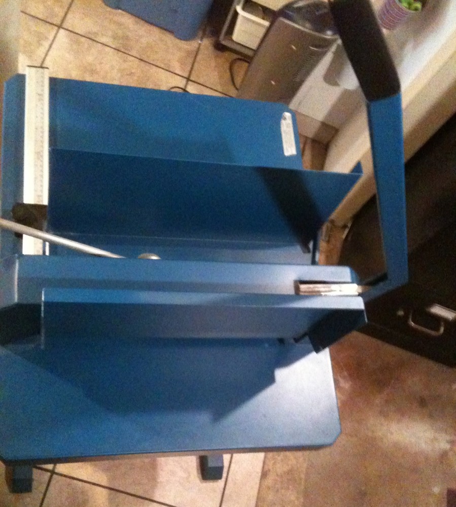 Dahle 842 Stack Paper Cutter + Stand - Used
