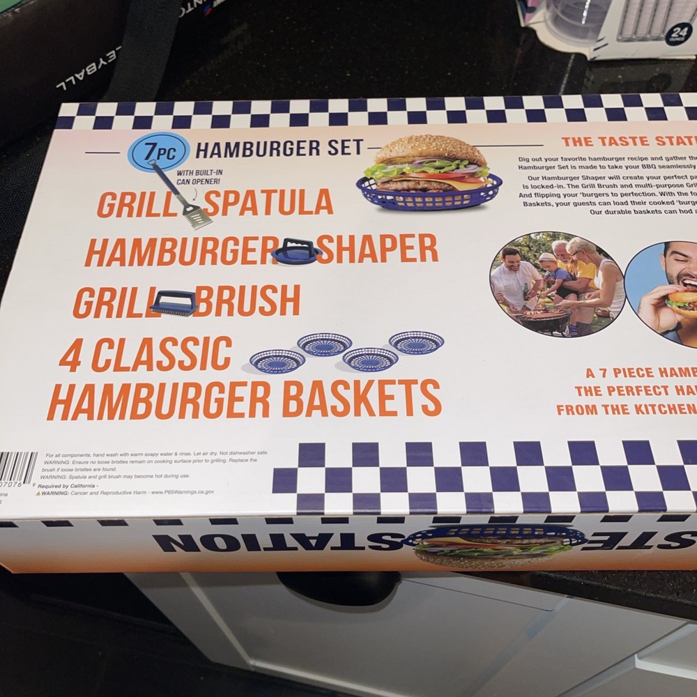 7 Pc Hamburger Station Set