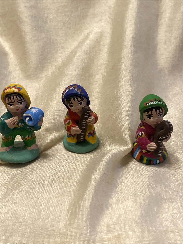 VTG Peru Nativity Set 9 pc Figures & Base Handmade Clay *Read* missing 2