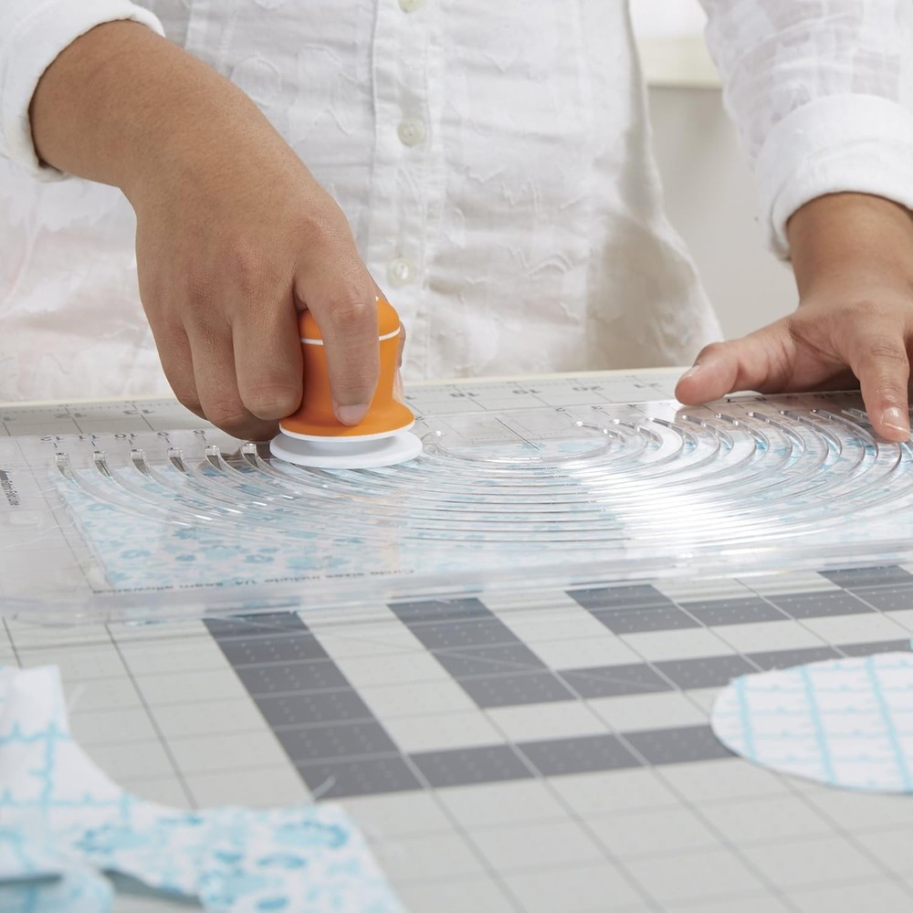 111310-1004 Fabric Circle Cutter