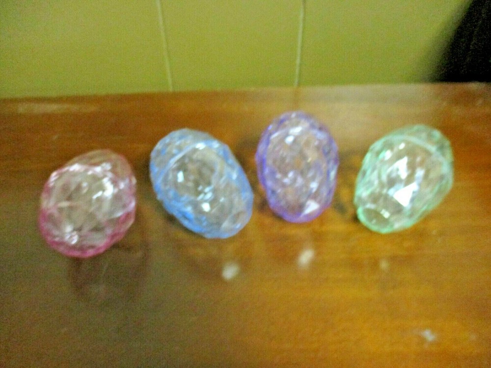 4 Lightly Color Plastic Easter Eggs - Reusable - 3 1/4" - Diamond Pattern
