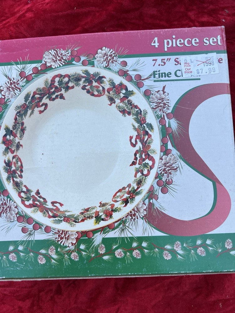 Fine China Christmas Set