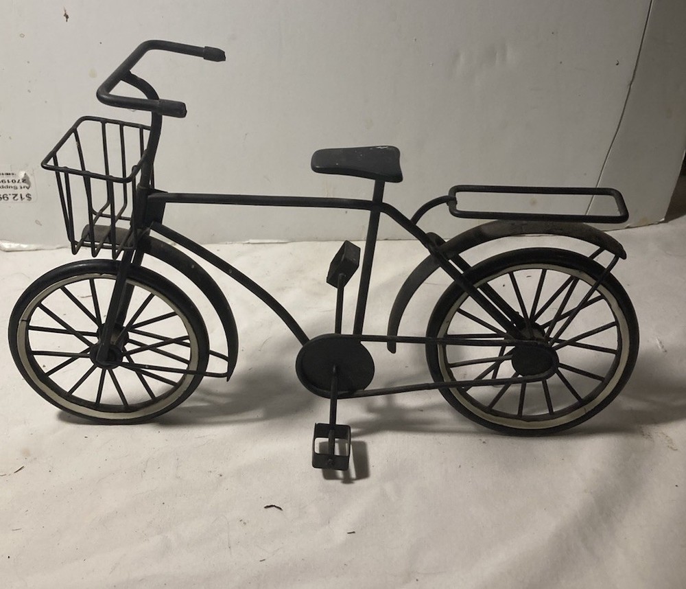Black Metal Bicycle, Decorative Display Item, Collectables