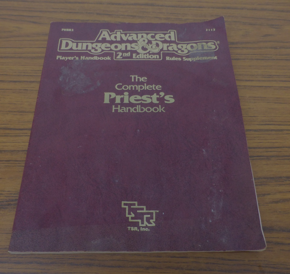 Advanced Dungeons & Dragons - The Complete Priest's Handbook Book  **ACCEPTABLE