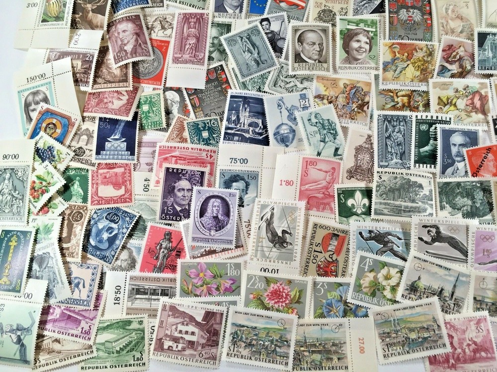 AUSTRIA - 300 Commemorative STAMPS, ALL DIFFERENT - MNH