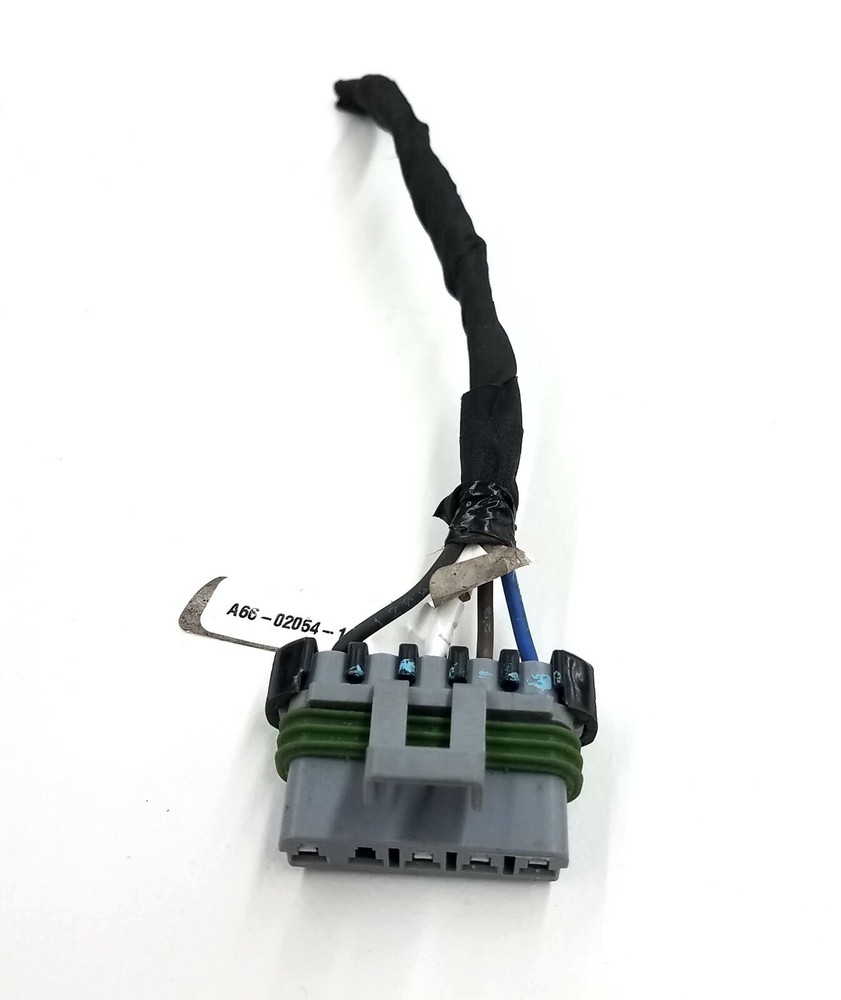 Grote OEM Tail Lights Flat Plug Style 371-76 Sold individually From new Chassis