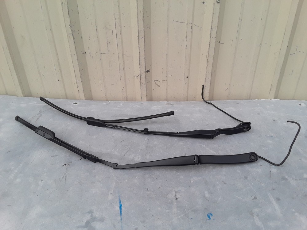 2017-2022 TESLA MODEL 3 M3 FRONT WINDSHIELD LEFT & RIGHT WIPER ARM SET OEM