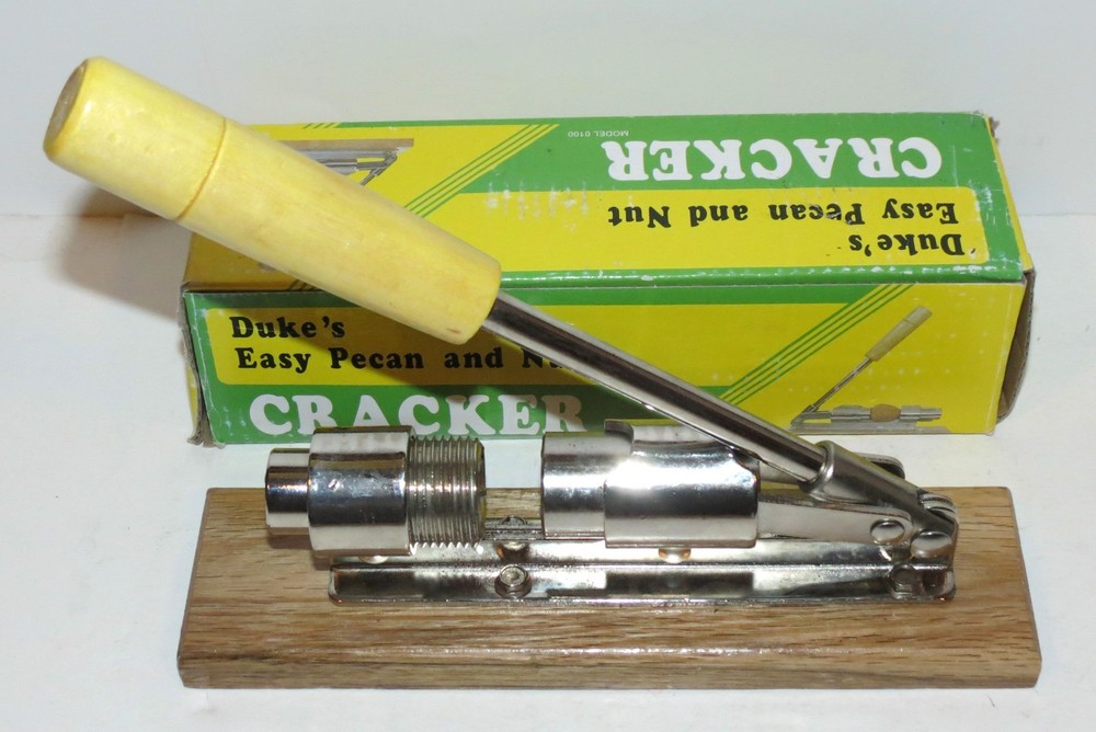 Duke's Easy Pecan and Nut CRACKER - Screw Handle, Walnuts, Adjustable w/ Box