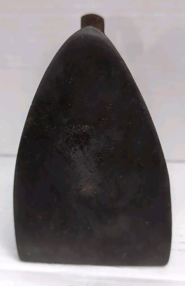 Vintage Primitive Rustic Cast Iron Flat Sad Iron