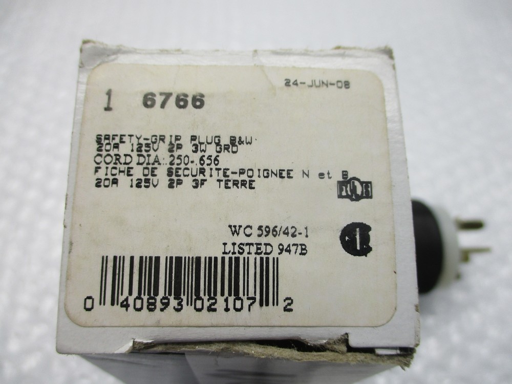 COOPER 6766 PLUG NSMP