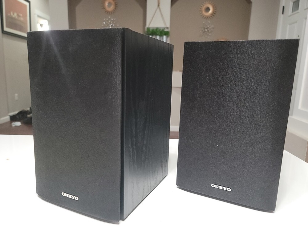 Onkyo D 035 Shelf Speakers 40W