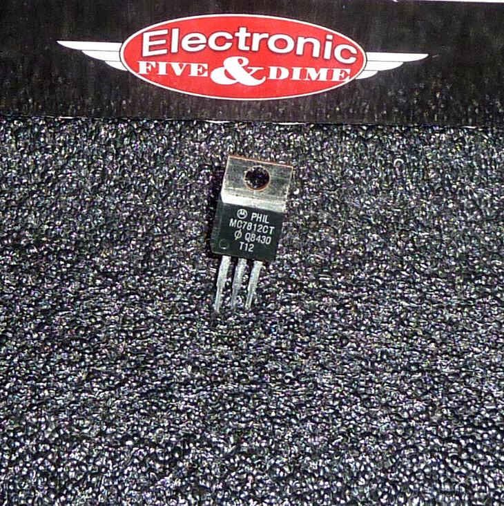 MC7812CT Motorola Fixed Positive Standard Regulator, 12VPSFM3