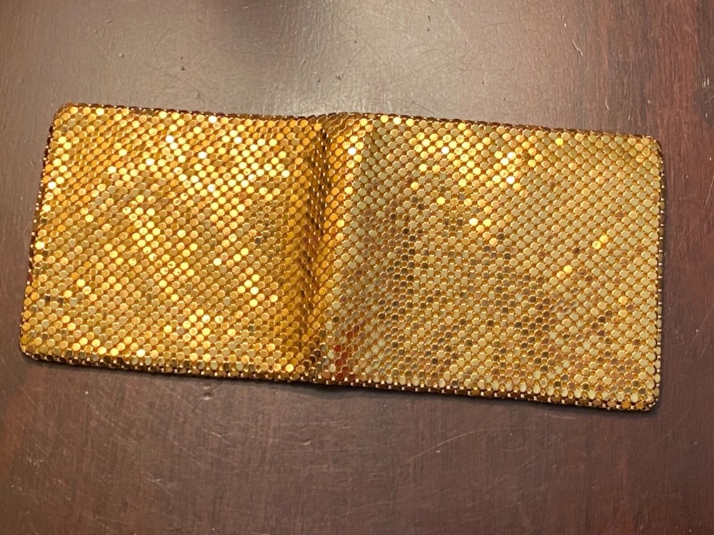 VINTAGE GOLD MESH BLACK BILL WALLET