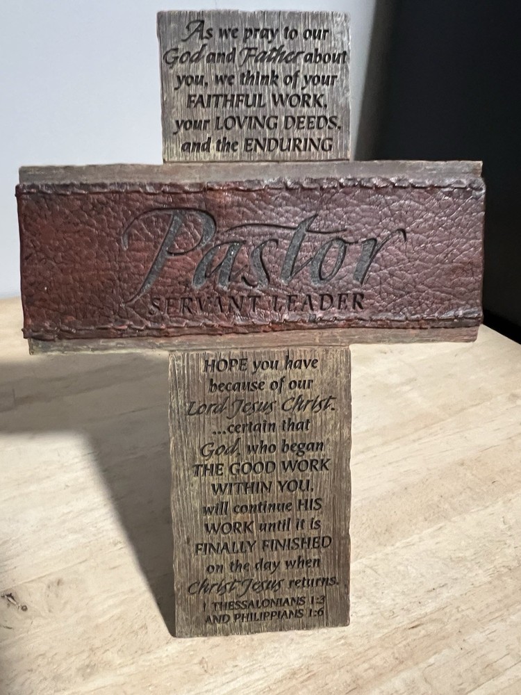 Pastor Servant Cross with Scripture