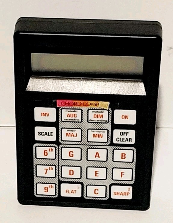 BANANA KEYBOARD CHORD COMPUTER CC-1 ~ TESTED AND WORKING