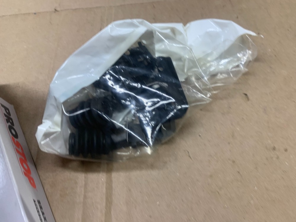 Disc Brake Hardware Kit 13587Q