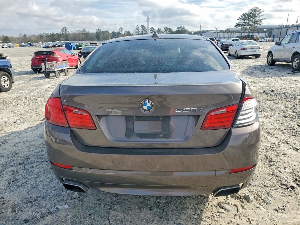 550I 2012 Glove Box 5034753