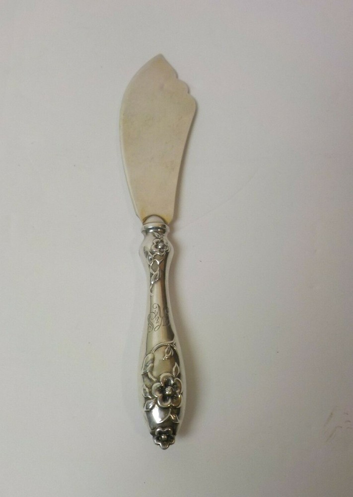 Finland 813 Silver 7" Cheese Server, 30 grams, Monogram "K S"