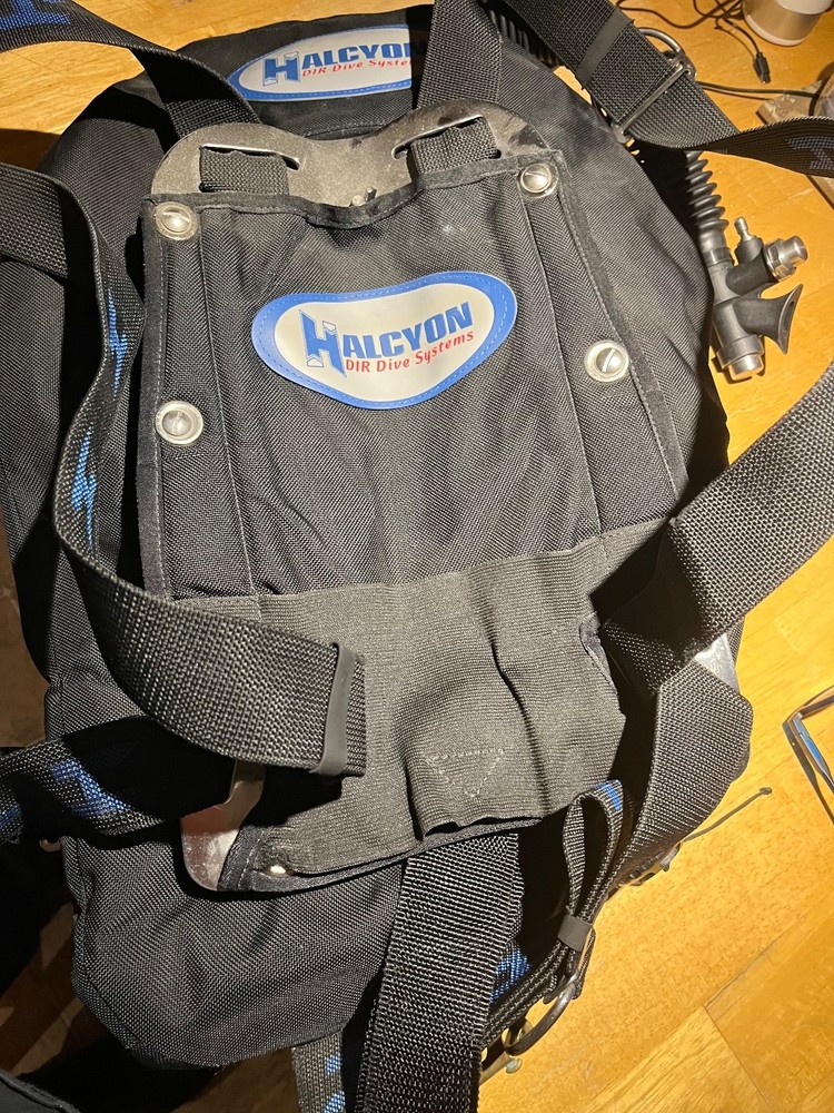 Halcyon DIR Dive System – Deluxe Harness Stainless, Excellent condition,