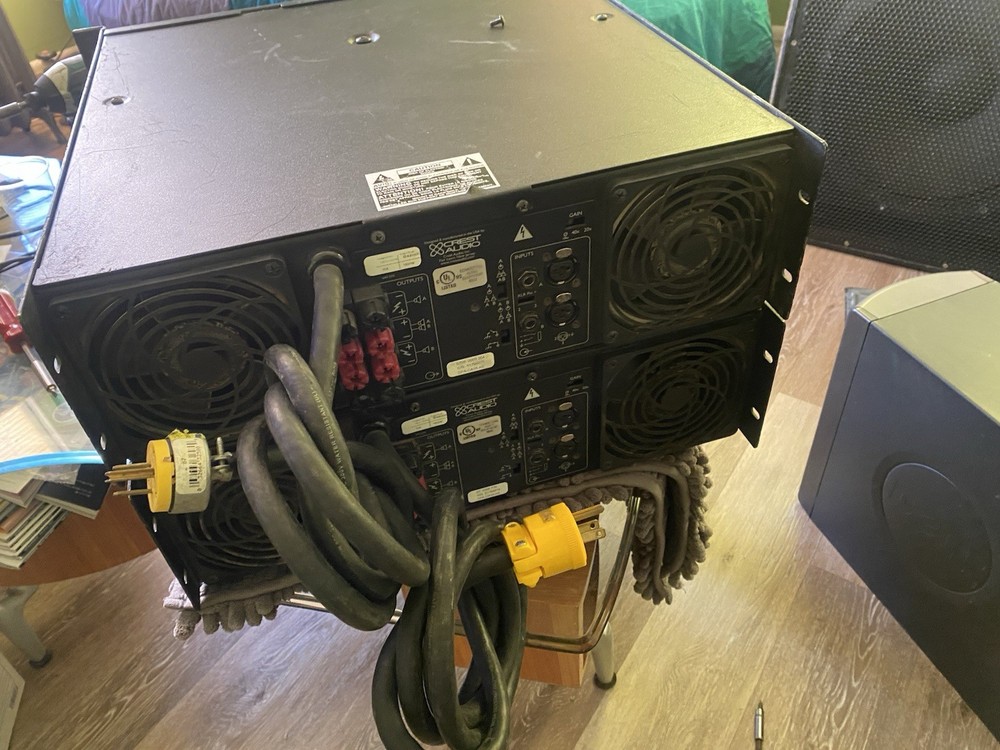 Crest CA18 Professional Power Amplifier