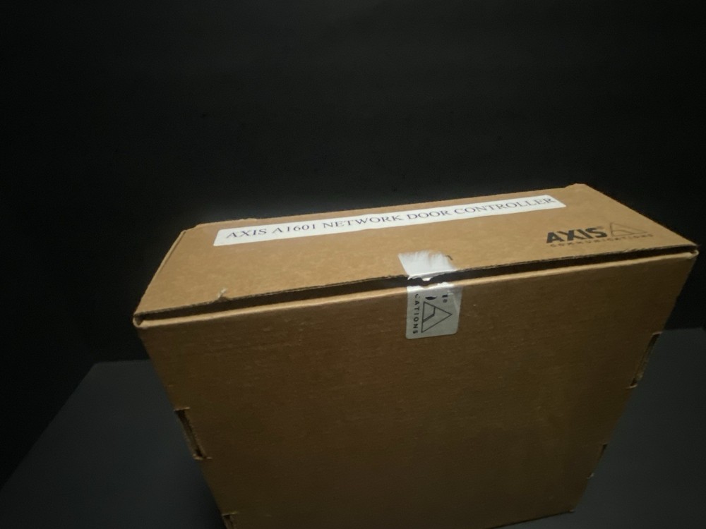 Axis A1601 Network Door Controller 01507-001 New/Open Box
