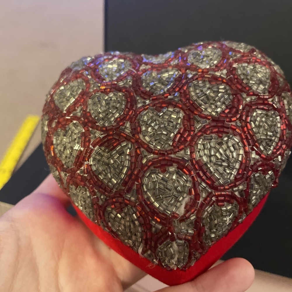 GAC 1999 Red velvet beaded Box