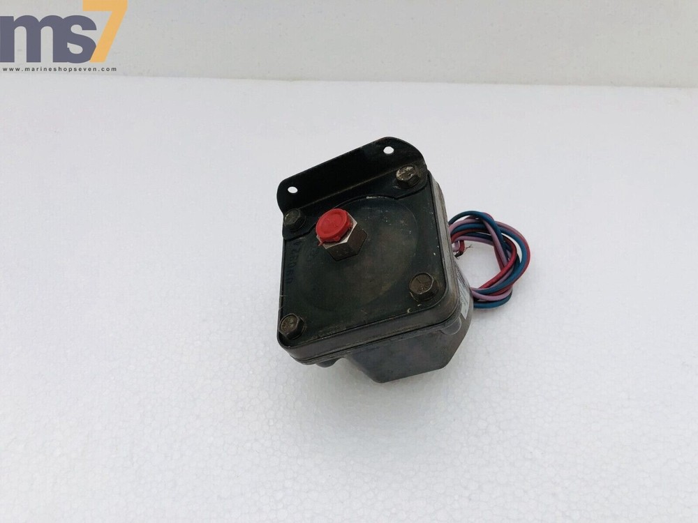 BARKSDALE D1H-B150SS-CS PRESSURE ACTUATED SWITCH #NEW