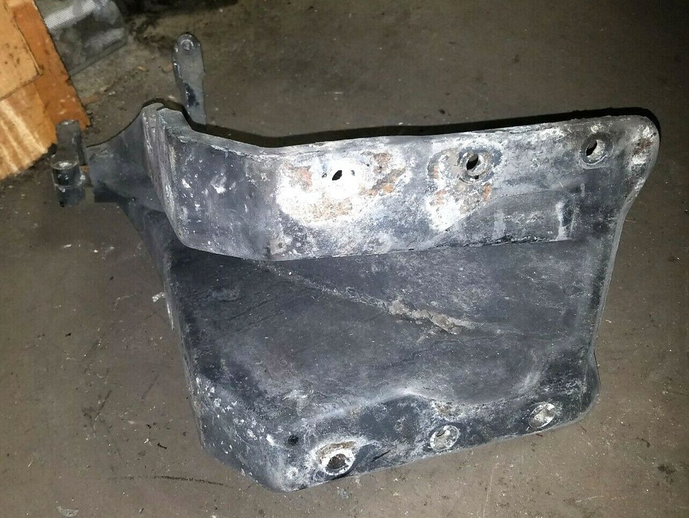 KENWORTH T2000 LEAF SPRING HANGER A85-1200-1