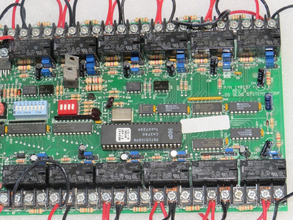 EST IRC-3 UIO-12/MFC UIO-12 UNIVERSAL I/O MODULE BOARD