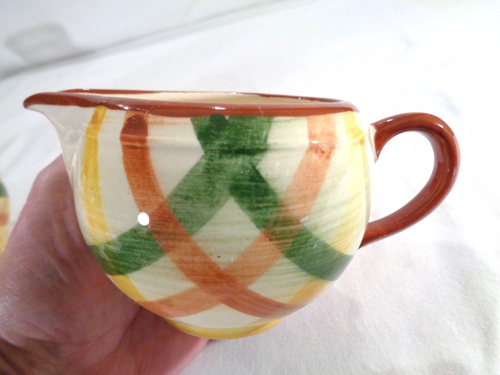 Vernonware Homespun Cream and Open Sugar EUC