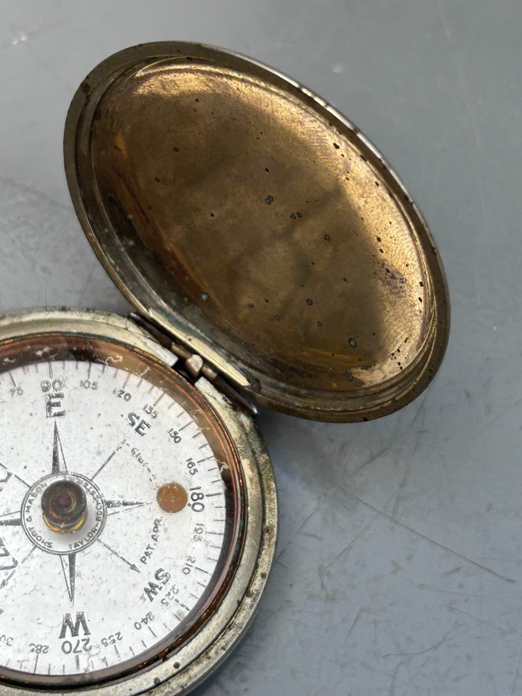 Antique WWI Era Ceebynite Compass Short & Mason
