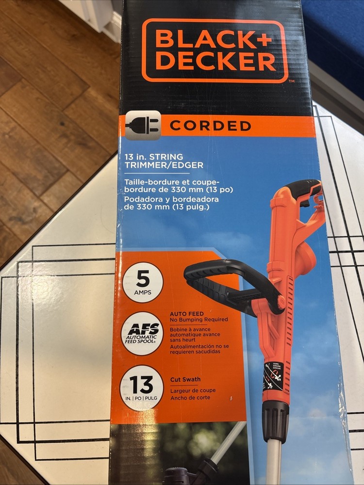 Black & Decker ST8600 5Amp Corded 13 In.String Trimmer/Edger