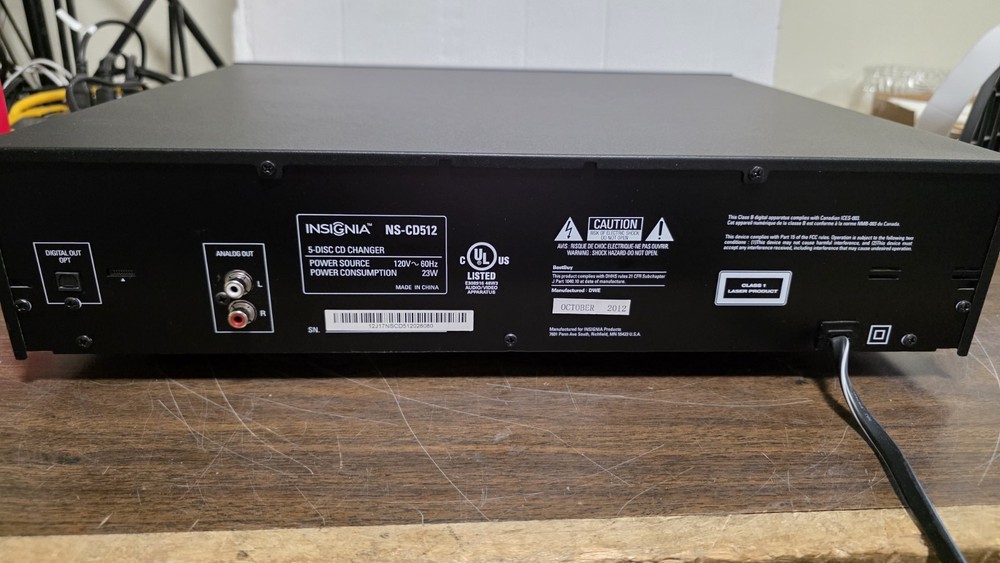 Insignia NS-CD512 5-Disc CD Changer Player