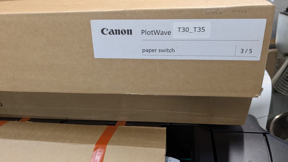 Canon Plotwave T30 T35 Large Format Plotter Printer new with handling damage