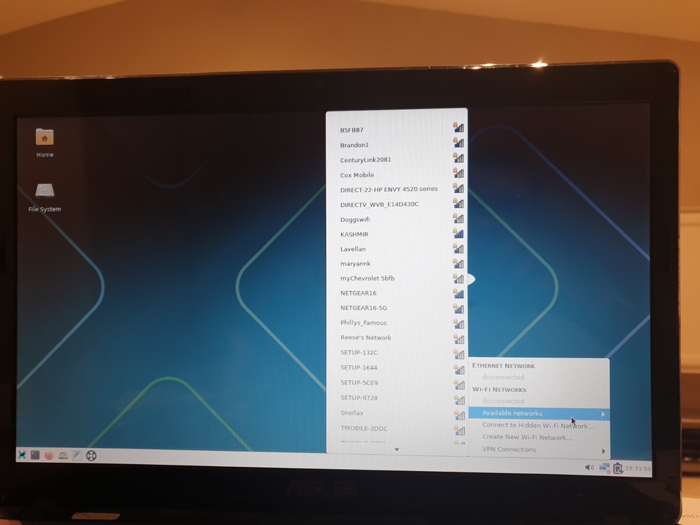 Linux SystemRescue V12.03, 64-bit, Bootable Live USB Flash Drive
