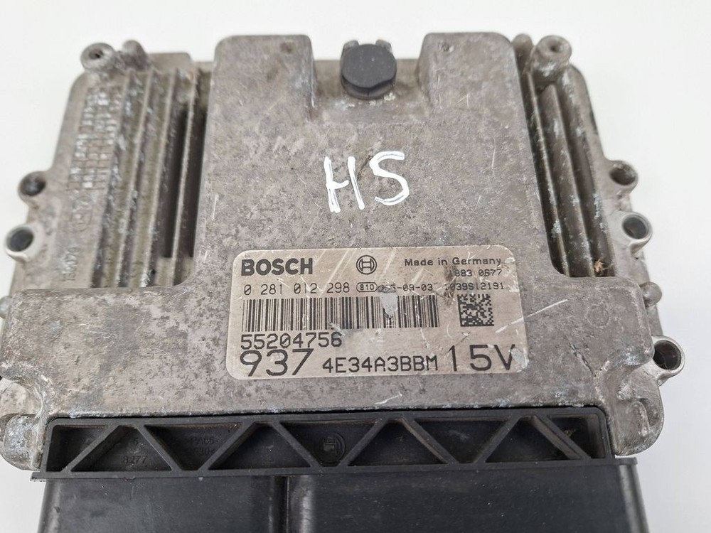 Alfa Romeo GT 2005 Engine Control Module ECU 55204756 BVV558