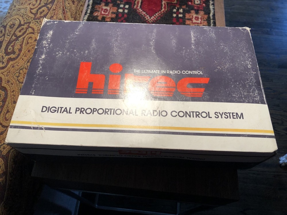 HITEC RADIO CONTROL FOCUS 4