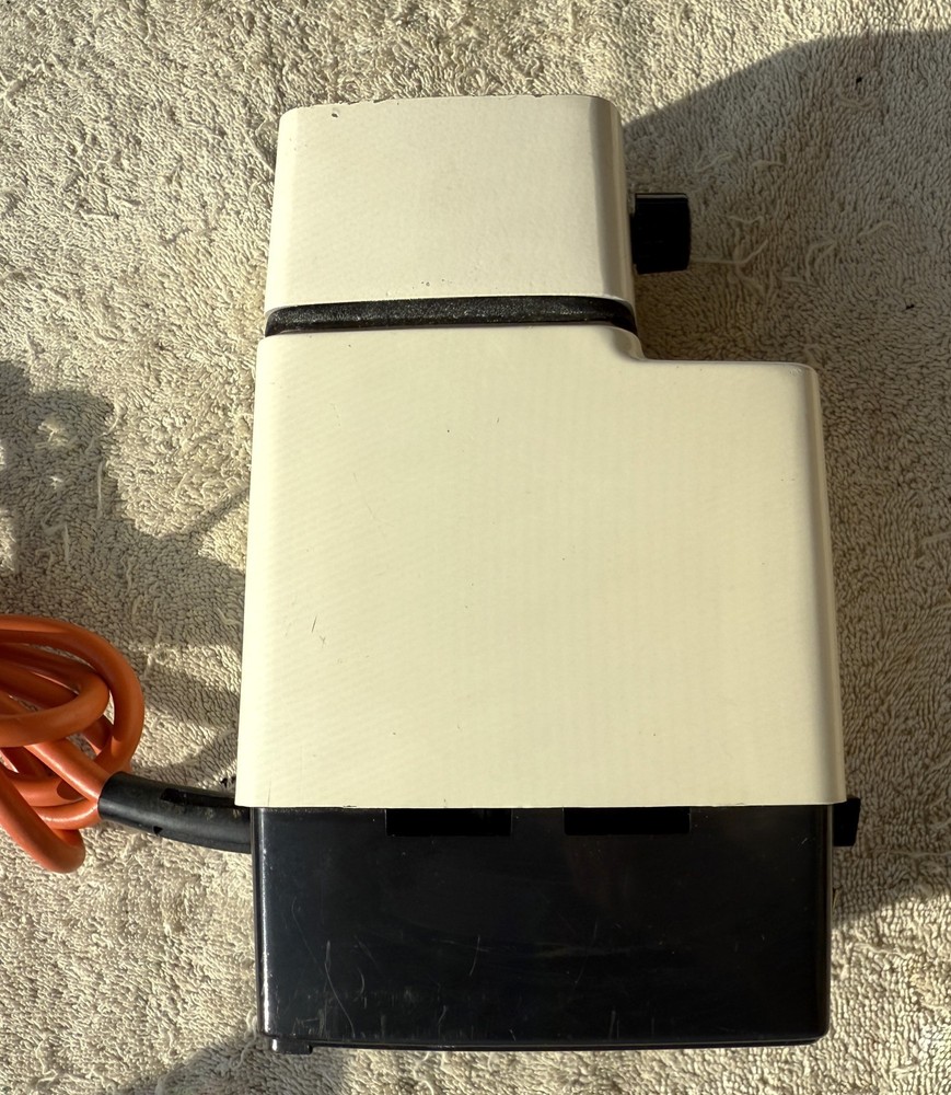 VINTAGE BLACK & DECKER DRILL BIT SHARPENER MODEL NO. 7980