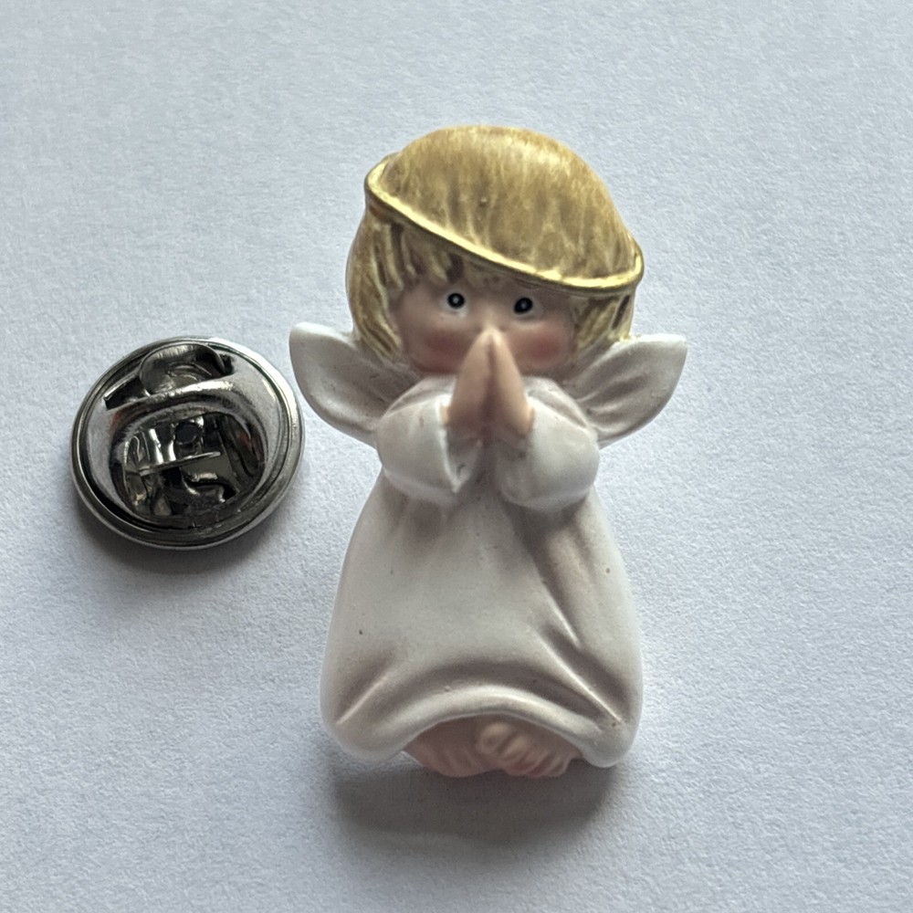 Cute Angel Badge.