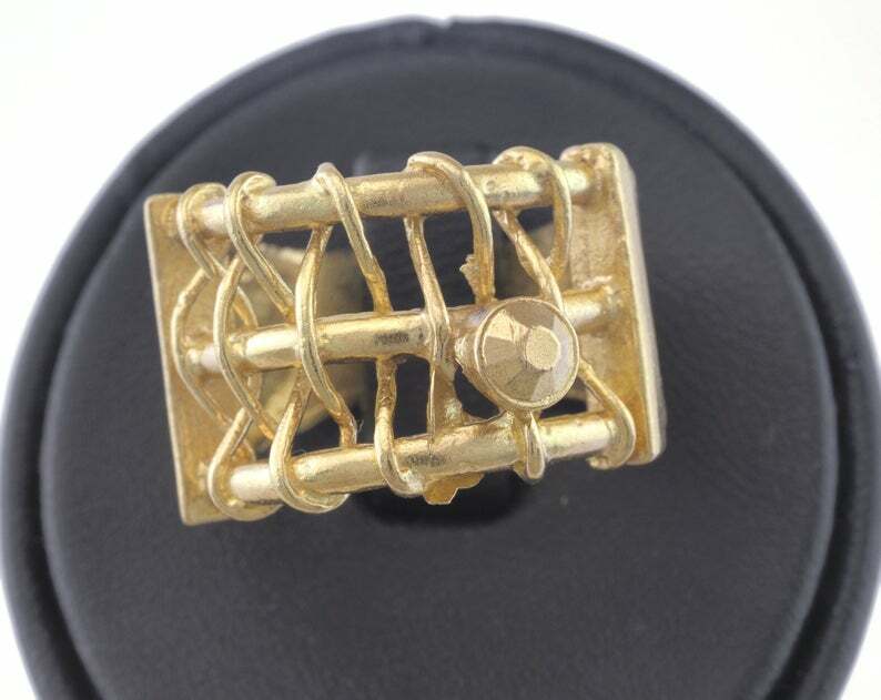 Adjustable Ring Raw brass (18mm 8US inner size - Adjustable ) OZ2747