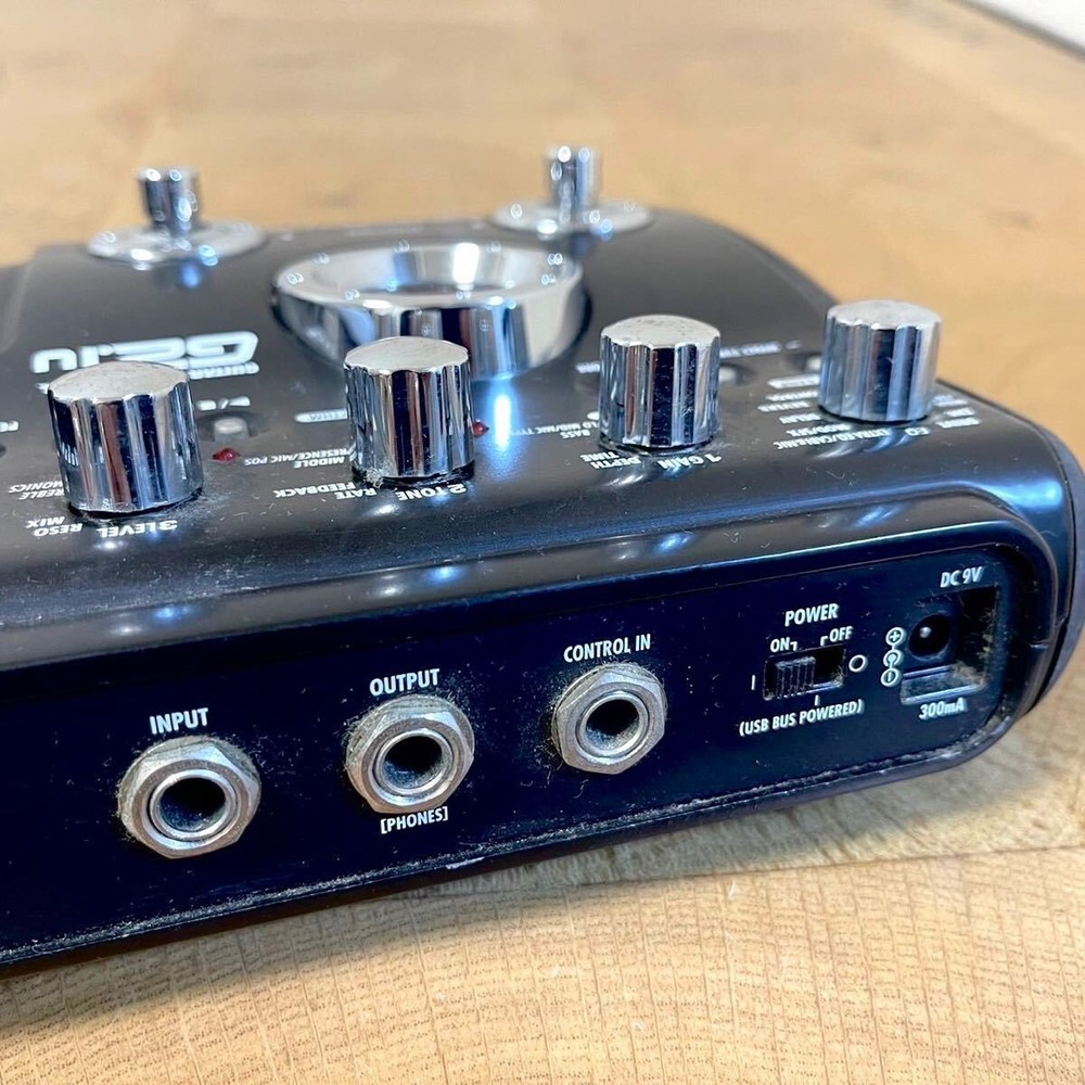 Zoom G2.1u Multi-Effects Guitar Effect Pedal