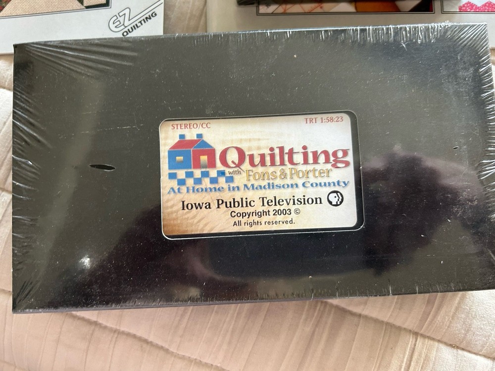 Quilting Beginners Instructional Tools Includes 5 VHSs And 4 Matching Booklets