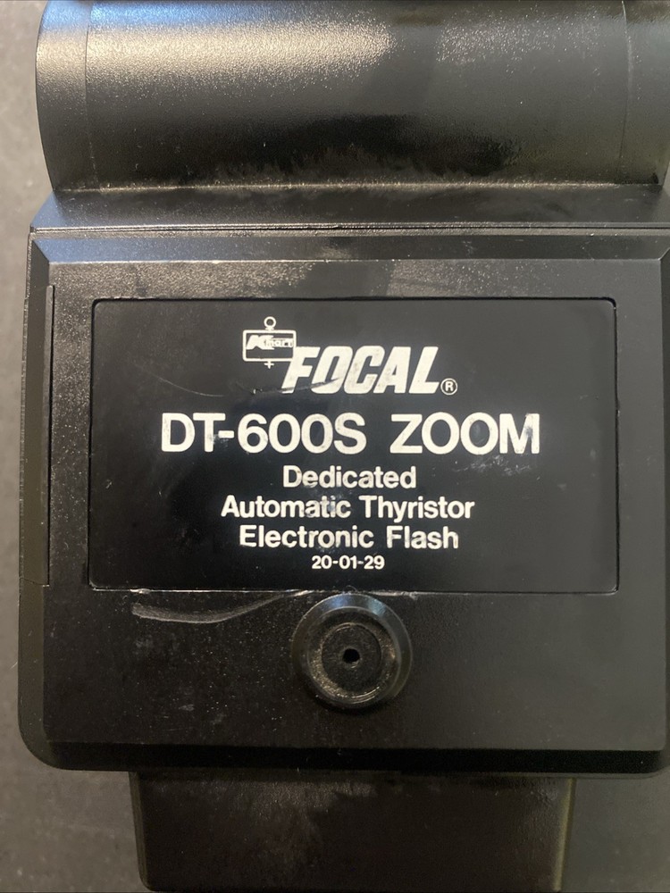 FOCAL DT-600S ZOOM FLASH AUTOMATIC THYRISTOR