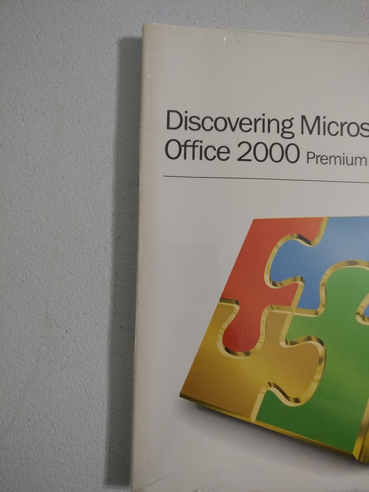 Discovering Microsoft Office 2000 Premium & Professional Software User Manual
